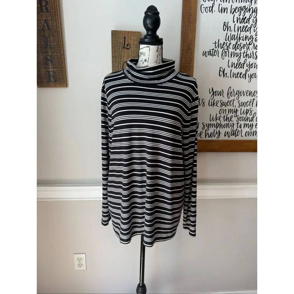 Talbots Womens Striped Turtleneck Thermawarmth Baselayer Top Black White Size 1X